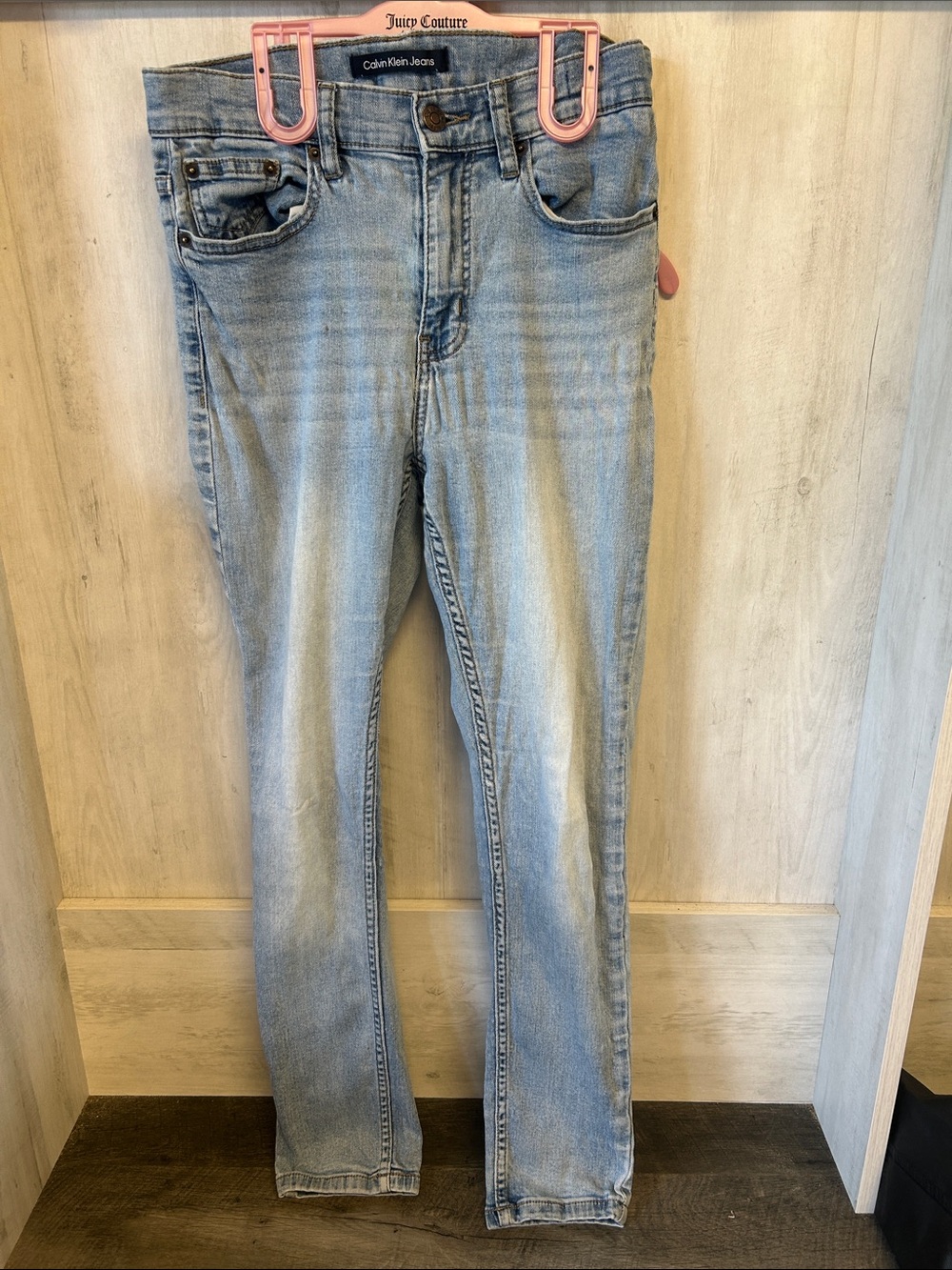 Calvin Klein size 4  Jeans Light Blue Slim Straight Denim